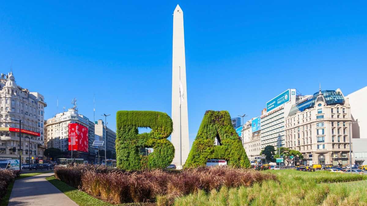 Buenos Aires Sign and Obelisco bank crisis