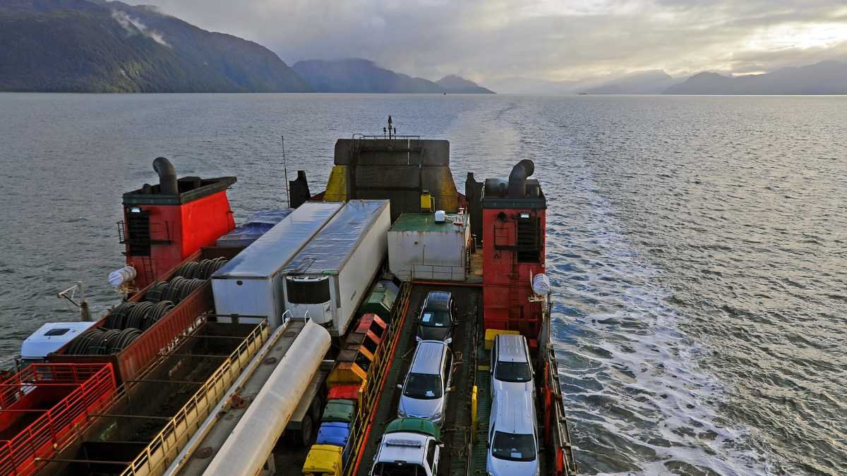 Ro Ro cargo ferry
